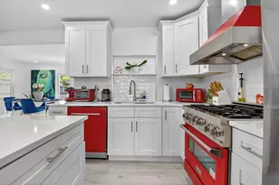 449 SW 4th Ave, Boynton Beach, FL 33435 - Photo 13