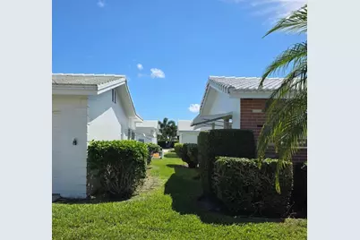 1008 Siesta Avenue, Boynton Beach, FL 33426 - Photo 9