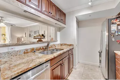 103 Yacht Club Way #206, Hypoluxo, FL 33462 - Photo 5