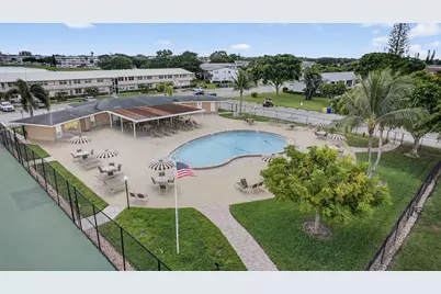 114 Somerset F, West Palm Beach, FL 33417 - Photo 29