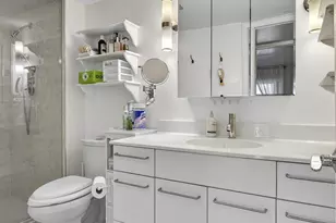 114 Somerset F, West Palm Beach, FL 33417 - Photo 23