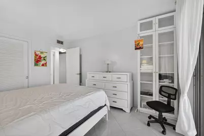 114 Somerset F, West Palm Beach, FL 33417 - Photo 25