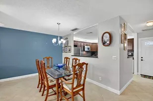 165 Amherst Ln, Lake Worth, FL 33467 - Photo 7