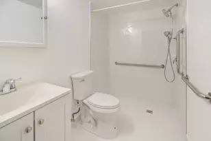 10204 Mangrove Dr, Boynton Beach, FL 33437 - Photo 9