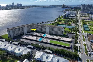 801 Lake Shore Dr, West Palm Beach, FL 33403 - Photo 37