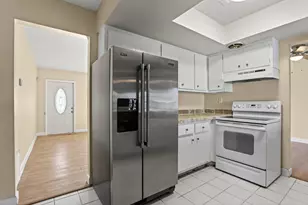 1190 NW 69th Ave, Margate, FL 33063 - Photo 15