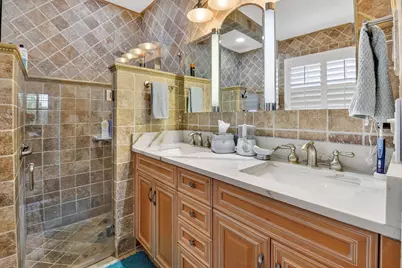 9946 Coronado Lake Drive, Boynton Beach, FL 33437 - Photo 35