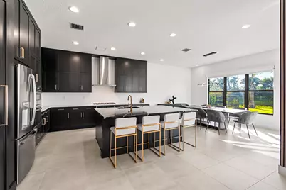 8258 Essex Country Club Drive, Boca Raton, FL 33434 - Photo 17