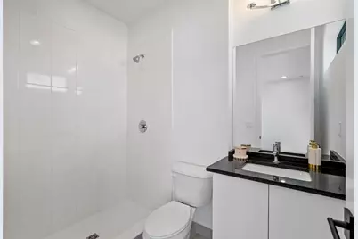 8258 Essex Country Club Drive, Boca Raton, FL 33434 - Photo 51