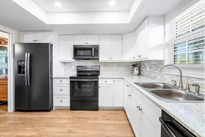 145 Atlantis Boulevard #203, Atlantis, FL 33462 - Photo 5