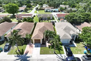 416 Circle Dr S, Boynton Beach, FL 33435 - Photo 19