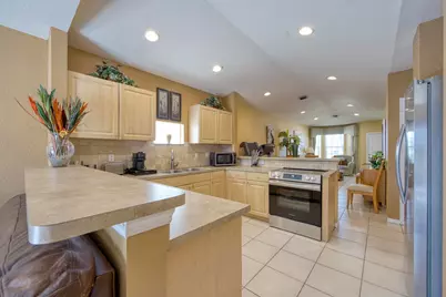 416 Circle Drive S, Boynton Beach, FL 33435 - Photo 9