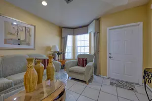 416 Circle Dr S, Boynton Beach, FL 33435 - Photo 3