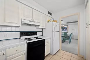 134 Lakeshore Dr, Juno Beach, FL 33408 - Photo 9