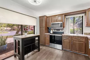 2216 Seagrape Cir, Pompano Beach, FL 33066 - Photo 7