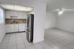 632 Brittany N, Delray Beach, FL 33446 - Photo 5