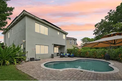 553 Gazetta Way, West Palm Beach, FL 33413 - Photo 49