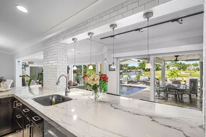 7425 NE Bay Cove Court, Boca Raton, FL 33487 - Photo 17