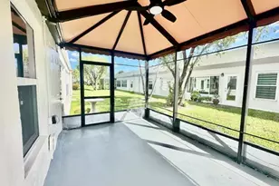 18730 Stewart Cir, Boca Raton, FL 33496 - Photo 9