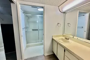 18730 Stewart Cir, Boca Raton, FL 33496 - Photo 5