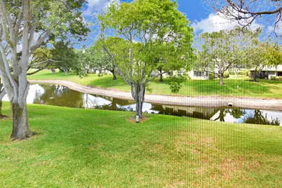 15 Stratford Drive #B, Boynton Beach, FL 33436 - Photo 9