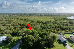441 SE Galleon Ln, Port Saint Lucie, FL 34983 - Photo 1