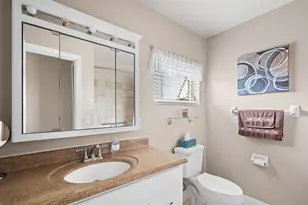2822 Crosley Dr W, West Palm Beach, FL 33415 - Photo 15