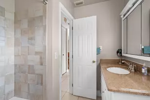 2822 Crosley Dr W, West Palm Beach, FL 33415 - Photo 17