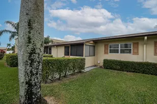 2822 Crosley Dr W, West Palm Beach, FL 33415 - Photo 23