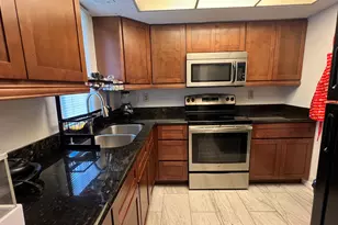 1524 SE Royal Green Cir, Port Saint Lucie, FL 34952 - Photo 7