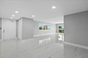 3040 Lake Shore Dr, Riviera Beach, FL 33404 - Photo 9