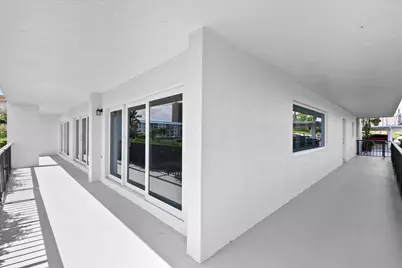 3040 Lake Shore Drive #101, West Palm Beach, FL 33404 - Photo 31