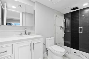 3040 Lake Shore Dr, Riviera Beach, FL 33404 - Photo 27
