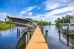 2897 SE St Lucie Blvd, Stuart, FL 34997 - Photo 3