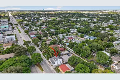 220 SW 16th Street, Dania Beach, FL 33004 - Photo 5