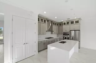 1016 Raleigh Way, Wellington, FL 33414 - Photo 3