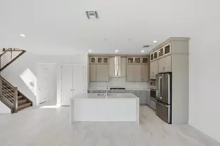 1016 Raleigh Way, Wellington, FL 33414 - Photo 5