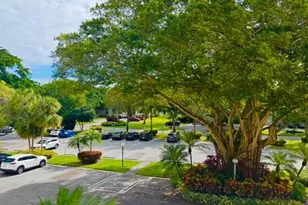 3080 N Course Dr, Pompano Beach, FL 33069 - Photo 11