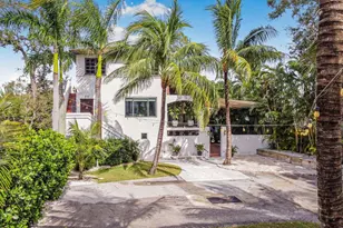 512 SW St Lucie Crescent, Stuart, FL 34994 - Photo 1