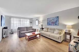 170 High Point Terrace E, Delray Beach, FL 33445 - Photo 1