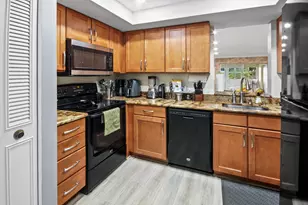 14849 Cumberland 2070 Dr, Delray Beach, FL 33446 - Photo 3