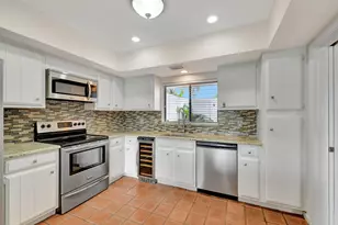 1906 Presidential Way, West Palm Beach, FL 33401 - Photo 9