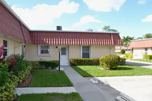 570 Laconia Cir, Lake Worth, FL 33467 - Photo 1