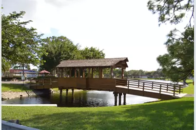 570 Laconia Circle, Lake Worth, FL 33467 - Photo 17