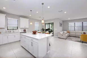 833 SE Courances Dr, Port Saint Lucie, FL 34984 - Photo 7