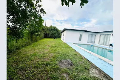 1865 W Chatham Road, West Palm Beach, FL 33415 - Photo 55