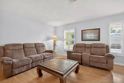 8011 45th Way N, Palm Beach Gardens, FL 33418 - Photo 27