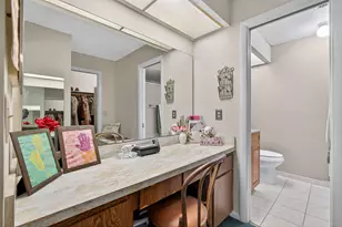 8011 45th Way N, Palm Beach Gardens, FL 33418 - Photo 13