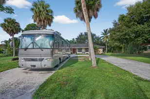 8011 45th Way N, Palm Beach Gardens, FL 33418 - Photo 63