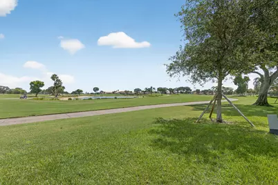 479 Prestwick Circle, Palm Beach Gardens, FL 33418 - Photo 57